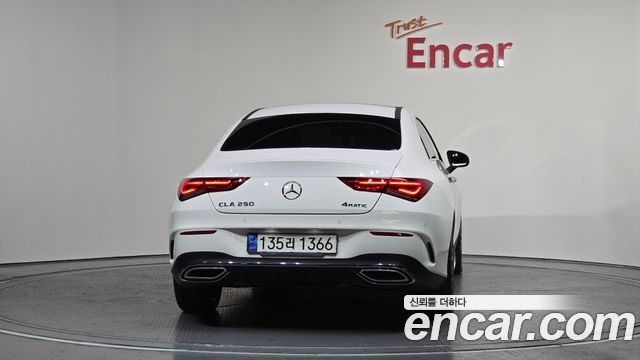 Mercedes-Benz CLA-Class 2023 — photo 4