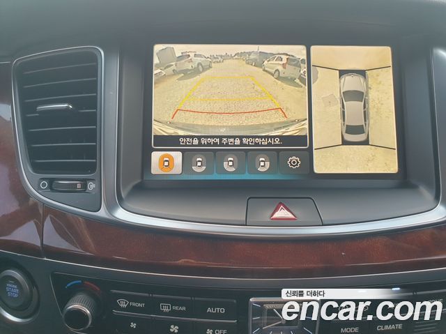 Hyundai Equus 2015 — photo 14