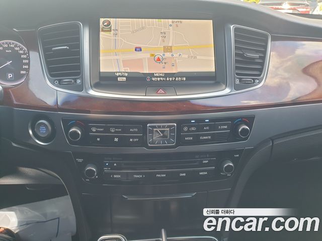 Hyundai Equus 2015 — photo 15
