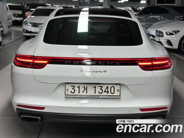 Porsche Panamera 2018 — photo 5