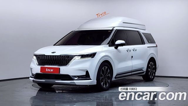 Kia Canival 2021 — photo 1