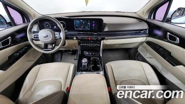 Kia Canival 2021 — photo 7