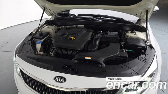 Kia K5 2019 — photo 5