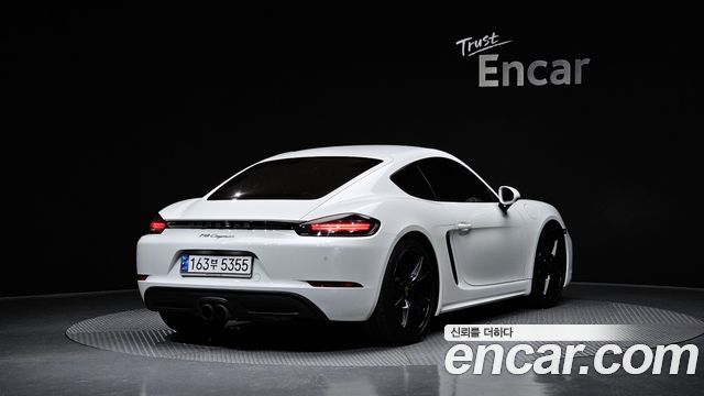 Porsche 718 2018 — photo 2