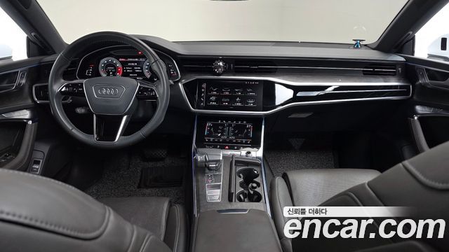Audi A7 2021 — photo 7