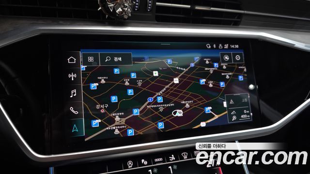 Audi A7 2021 — photo 14