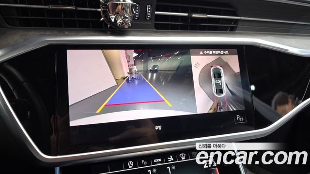 Audi A7 2021 — photo 15