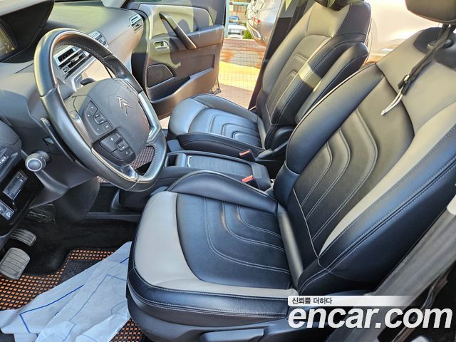 Citroën / DS C4 Picasso 2015 — photo 11