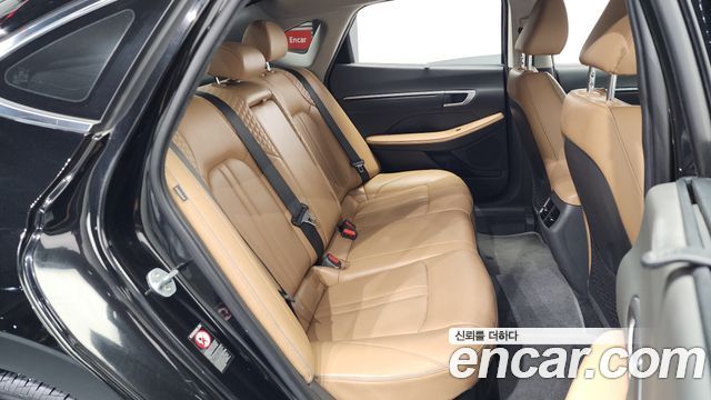 Hyundai Sonata 2021 — photo 12