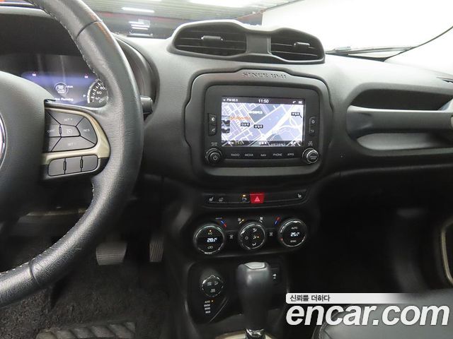 Jeep Renegade 2015 — photo 10