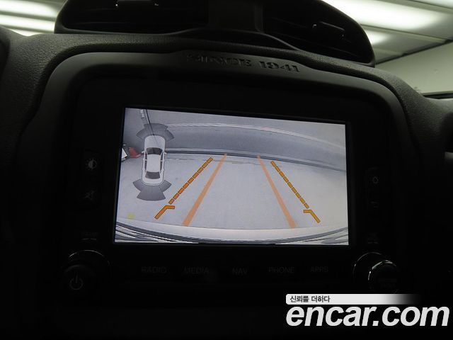 Jeep Renegade 2015 — photo 14