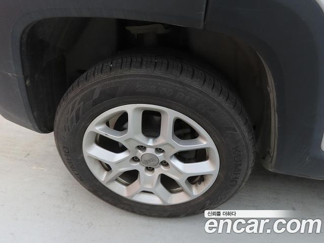 Jeep Renegade 2015 — photo 20