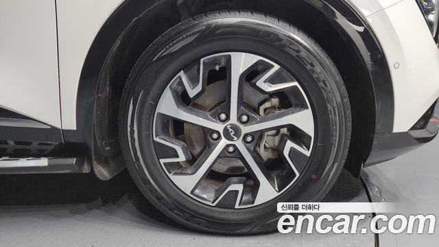 Kia Sportage 2023 — photo 5