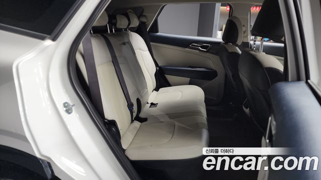 Kia Sportage 2023 — photo 12