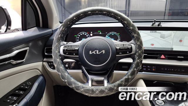 Kia Sportage 2023 — photo 13