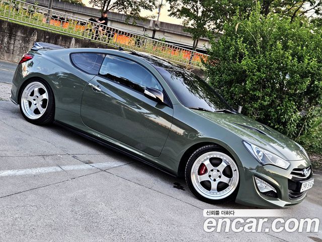 Hyundai Genesis 2009 — photo 15