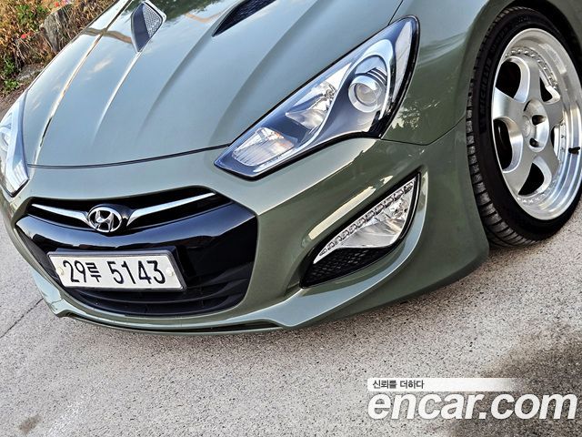 Hyundai Genesis 2009 — photo 18