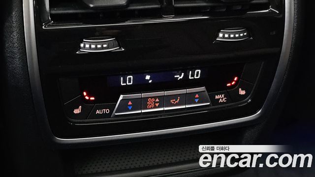 BMW X5 2022 — photo 19