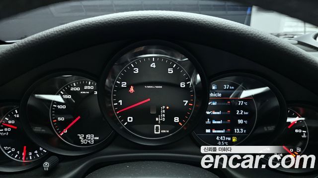 Porsche Panamera 2011 — photo 8