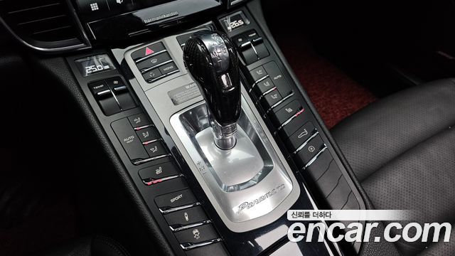 Porsche Panamera 2011 — photo 9