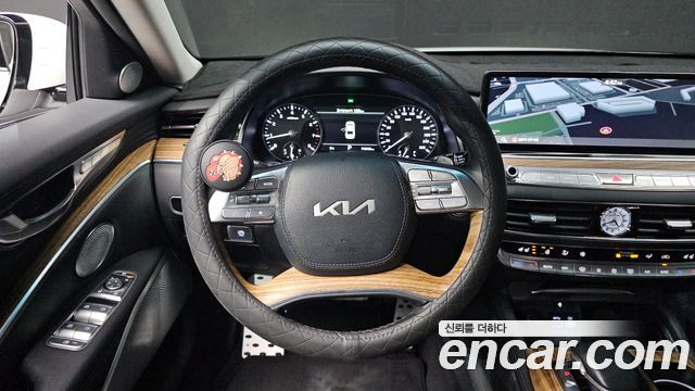 Kia K9 2022 — photo 13