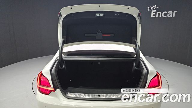 Kia K9 2022 — photo 20