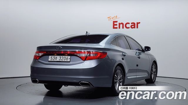 Hyundai Grandeur 2015 — photo 2
