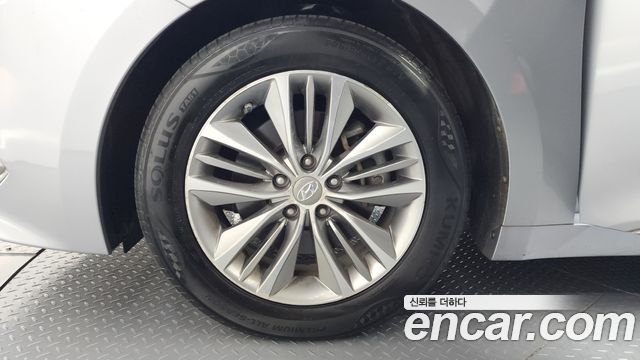 Hyundai Grandeur 2015 — photo 5