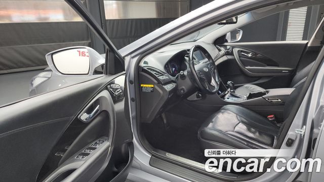 Hyundai Grandeur 2015 — photo 10