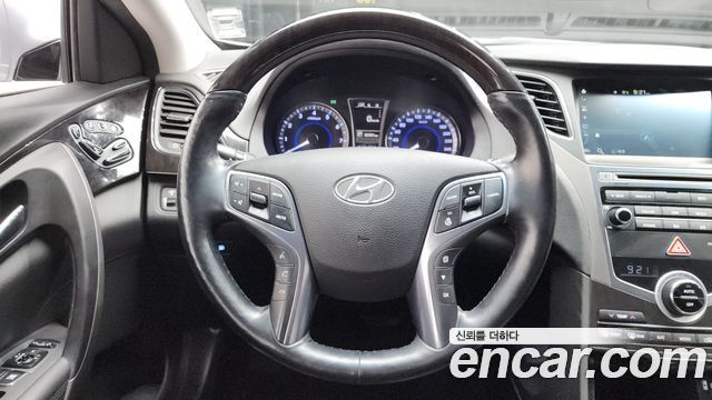 Hyundai Grandeur 2015 — photo 13