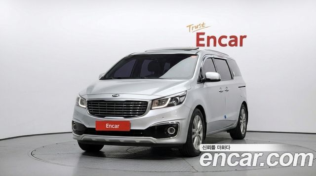 Kia Canival 2016 — photo 3
