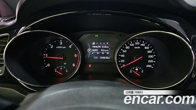 Kia Canival 2016 — photo 8