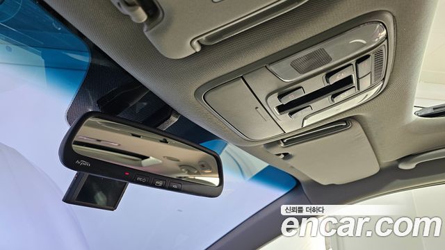 Kia Canival 2016 — photo 15