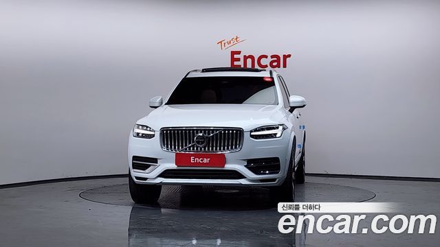 Volvo XC90 2023 — photo 3