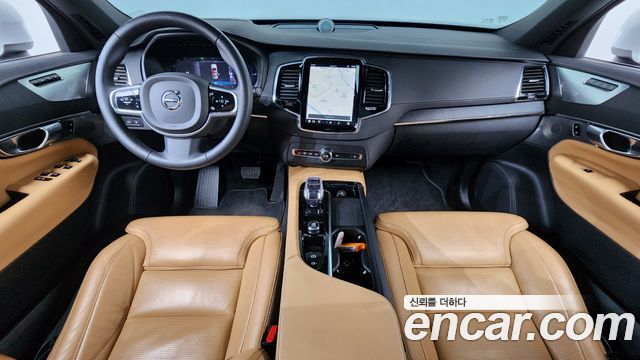 Volvo XC90 2023 — photo 7
