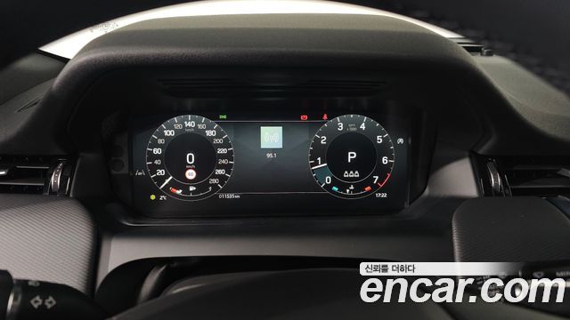 Land Rover Discovery Sport 2025 — photo 8