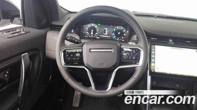 Land Rover Discovery Sport 2025 — photo 13