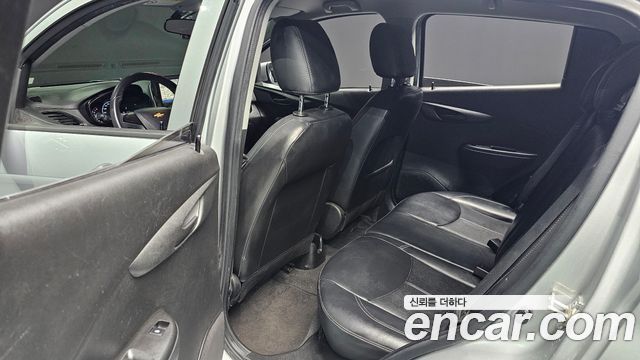 Chevrolet Korea Spark 2017 — photo 18