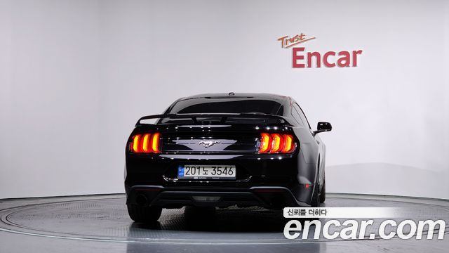 Ford Mustang 2018 — photo 4