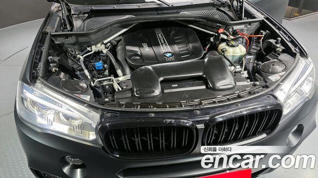 BMW X5 2018 — photo 6