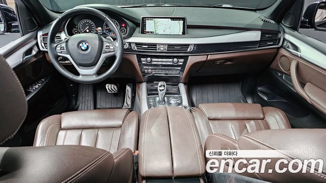 BMW X5 2018 — photo 7