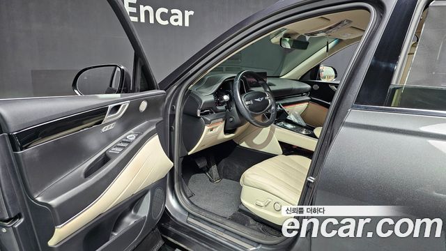 Genesis GV80 2022 — photo 11