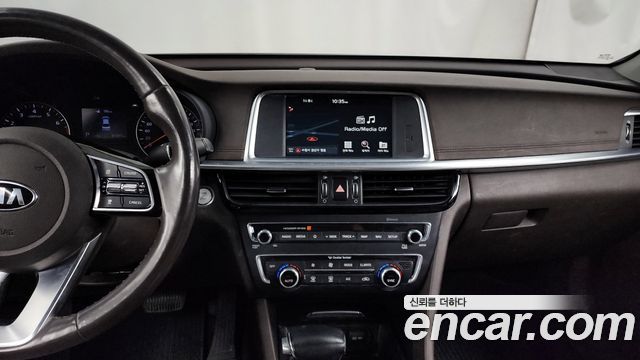 Kia K5 2019 — photo 14