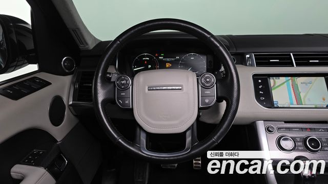 Land Rover Range Rover Sport 2016 — photo 13