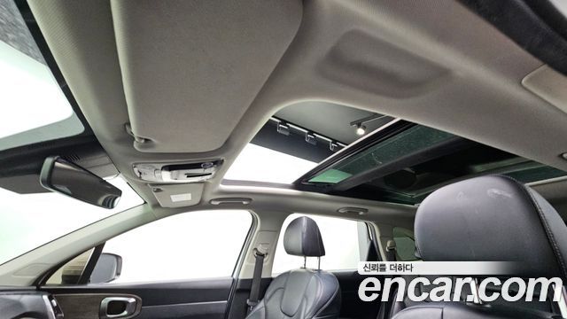 Kia Sorento 2021 — photo 18