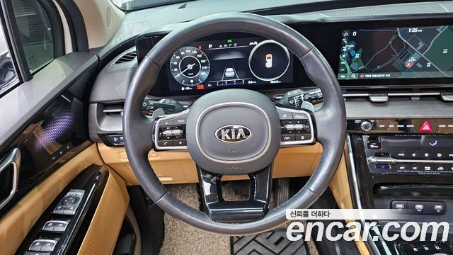 Kia Canival 2021 — photo 13
