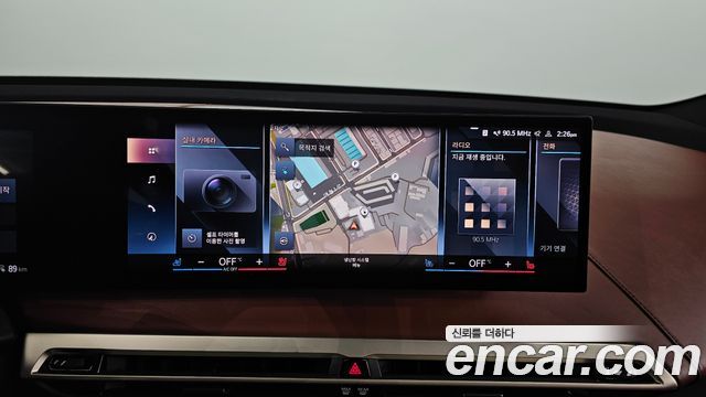 BMW iX 2022 — photo 14