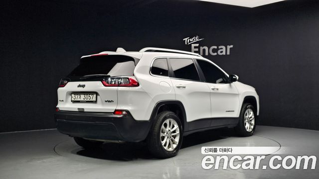Jeep Cherokee 2019 — photo 2