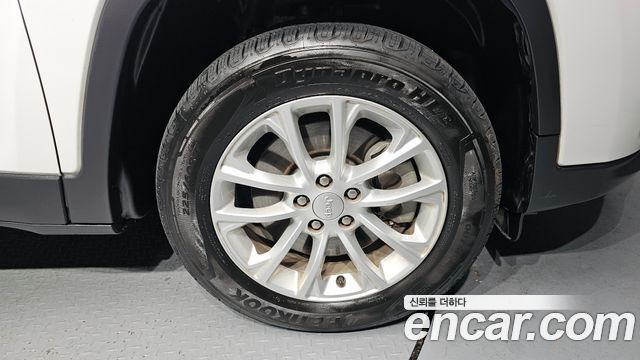 Jeep Cherokee 2019 — photo 5