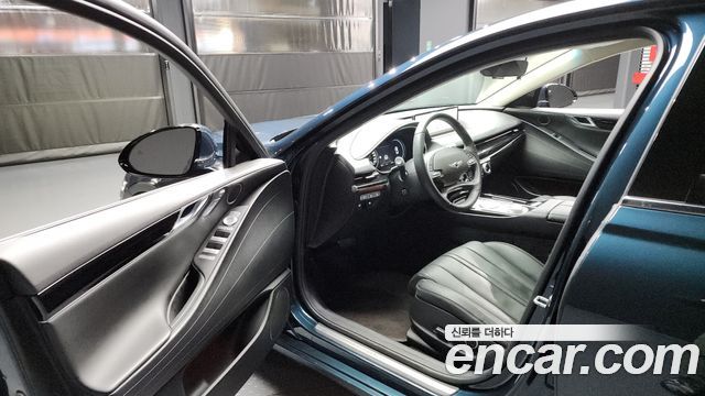 Genesis G80 2022 — photo 10